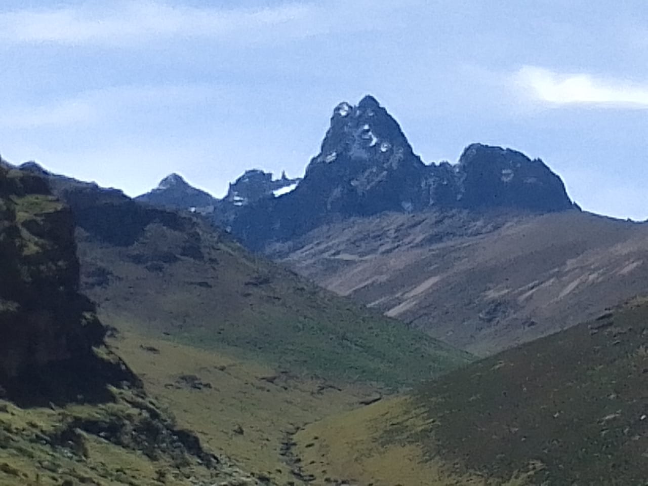 MOUNT KENYA HIKING: SIRIMONI-CHOGORIA — tour on MyBlak